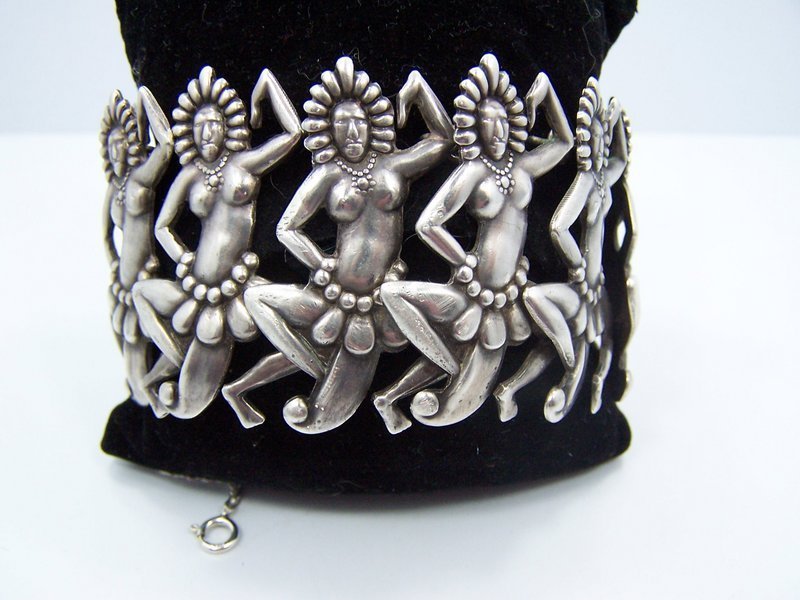 Dancers Vintage Mexican Silver Bracelet Fabulous Dancers Vintage Mexican Silver Bracelet Fabulous