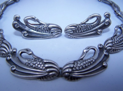 Margot de Taxco Vintage Mexican Silver Swans Set