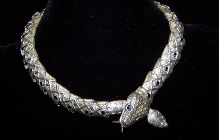 Gorgeous Lopez Vintage Mexican Silver Bracelet Clamper