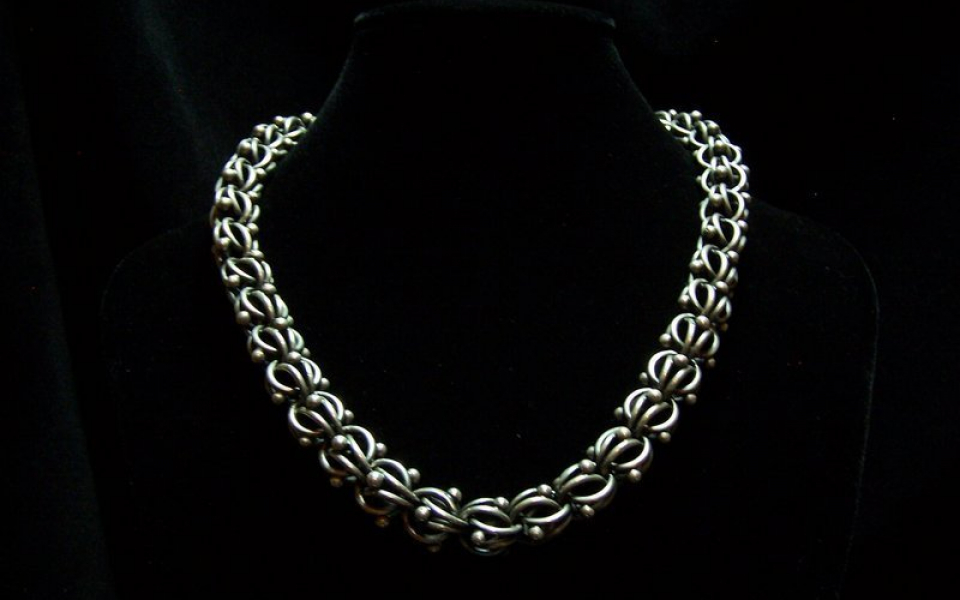 Antonio Pineda Vintage Mexican Silver Chain Necklace | Look