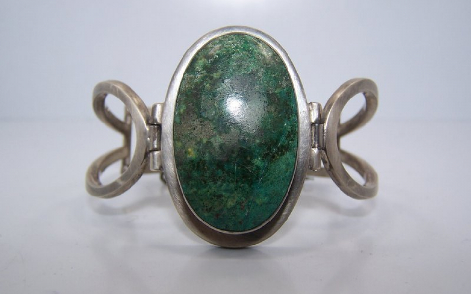 Mexican green sale stone jewelry