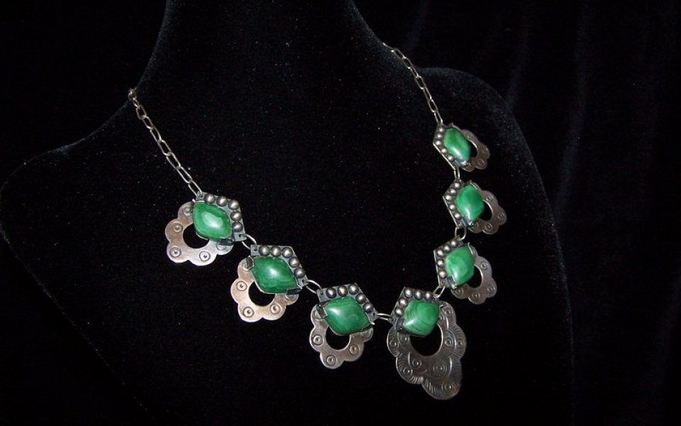 Vintage Mexican Silver Pre-48 Green Stone Necklace | Look At That